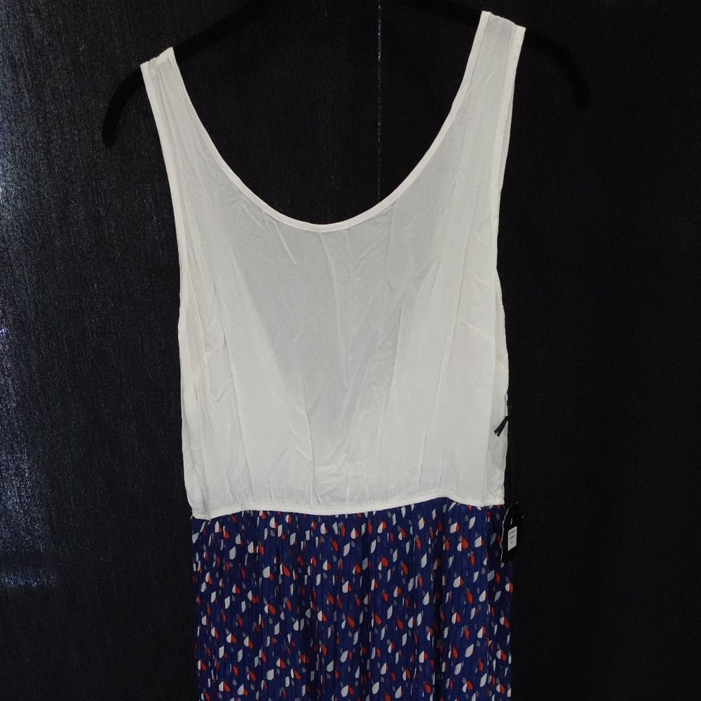 lovposh dress large